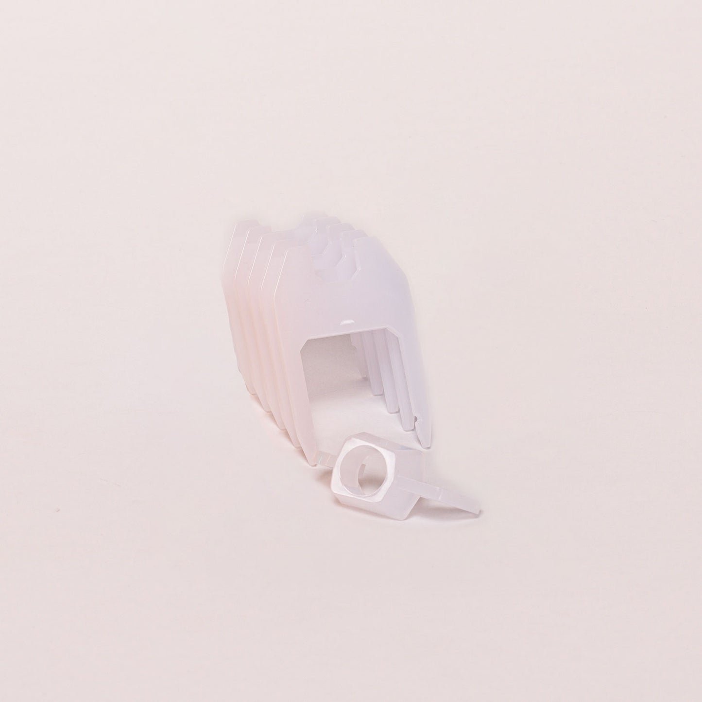 Fin & Tip - White