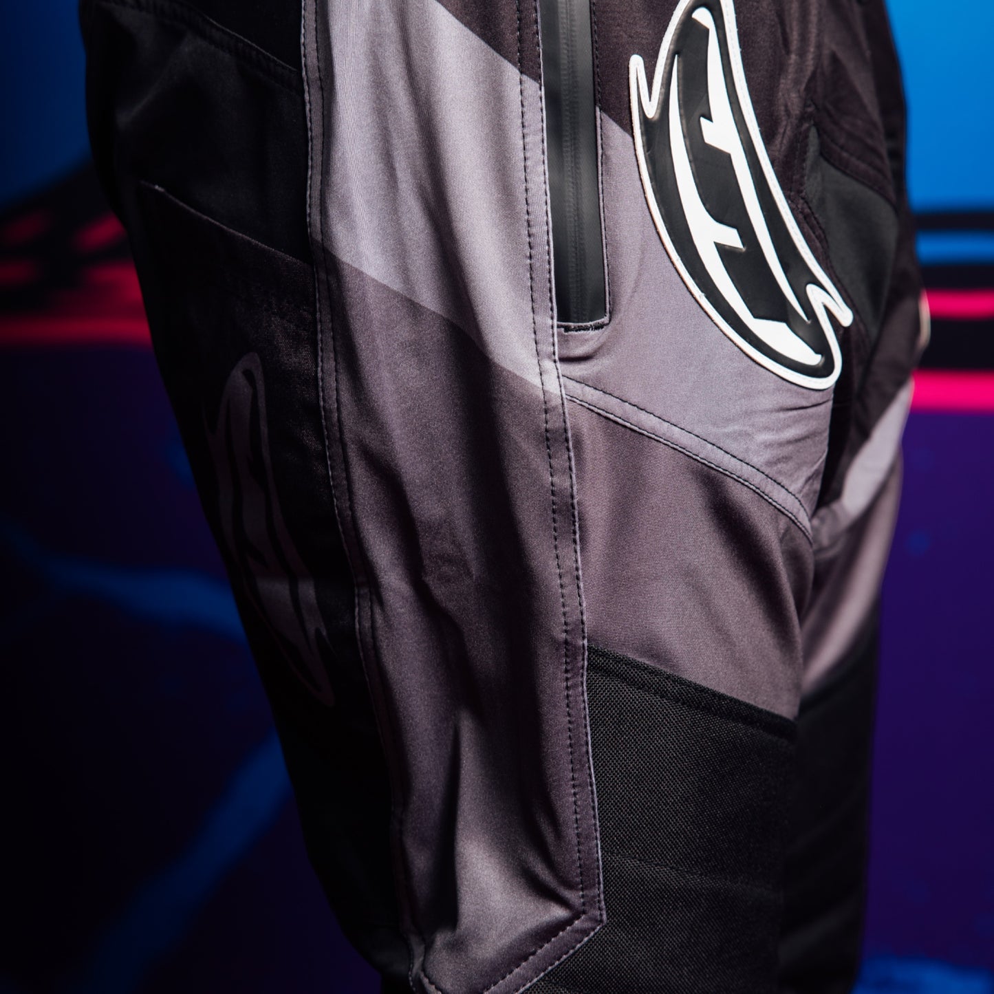 JT  Pro Jogger  2.0 Jogger - Concept - Black / Grey