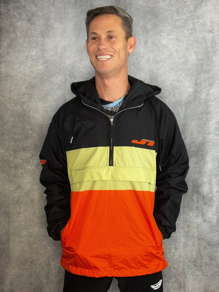 JT WET Jacket TRIUNE Front smile