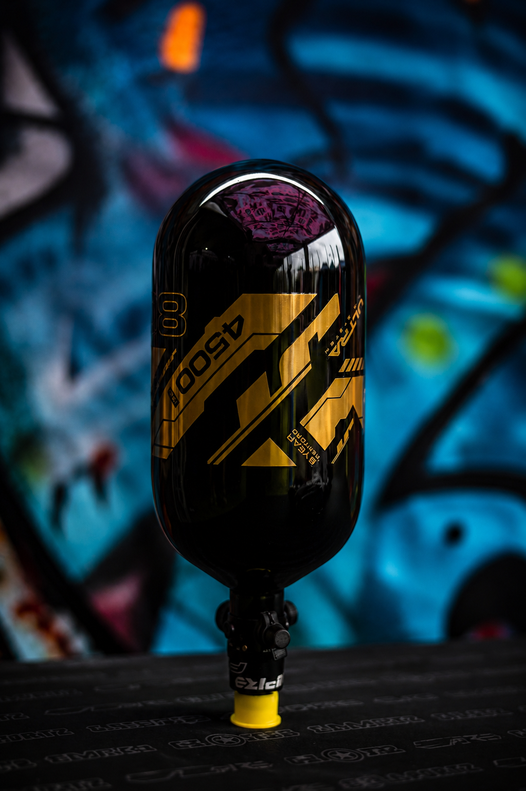 JT Ultra Light 80ci Tank w/ FLO Pro Reg - Black with Gold Mirror Logo